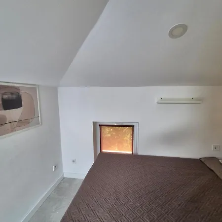 Tsaribrod 18 Loft #3 * Варна
