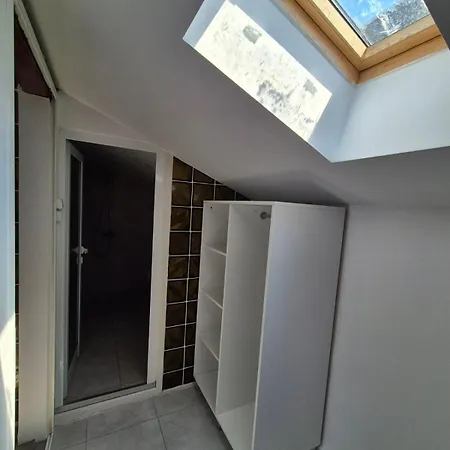 Tsaribrod 18 Loft #3 Апартаменти Варна
